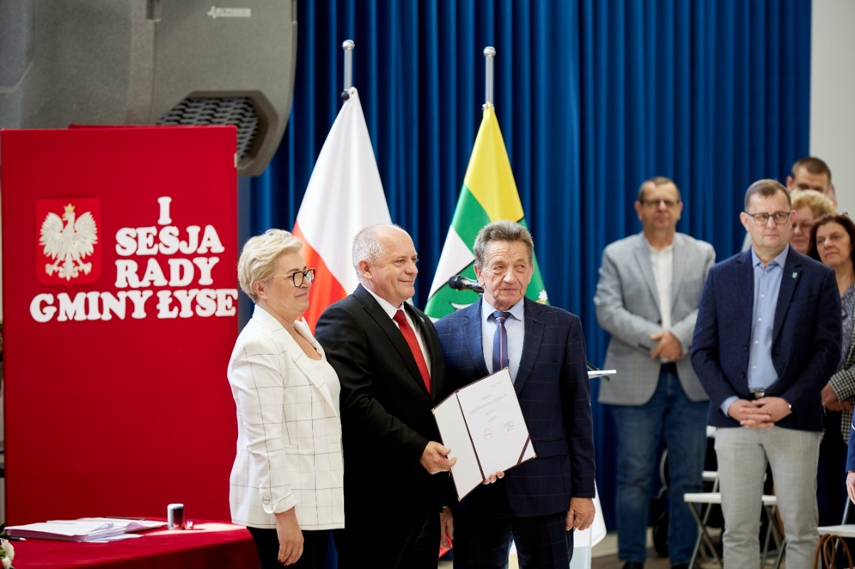 Zaprzysiężenie radnych i wójta gminy Łyse - zdjęcie #17 - eOstroleka.pl