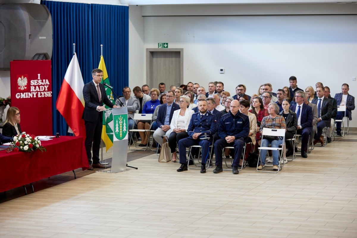 Zaprzysiężenie radnych i wójta gminy Łyse - zdjęcie #11 - eOstroleka.pl