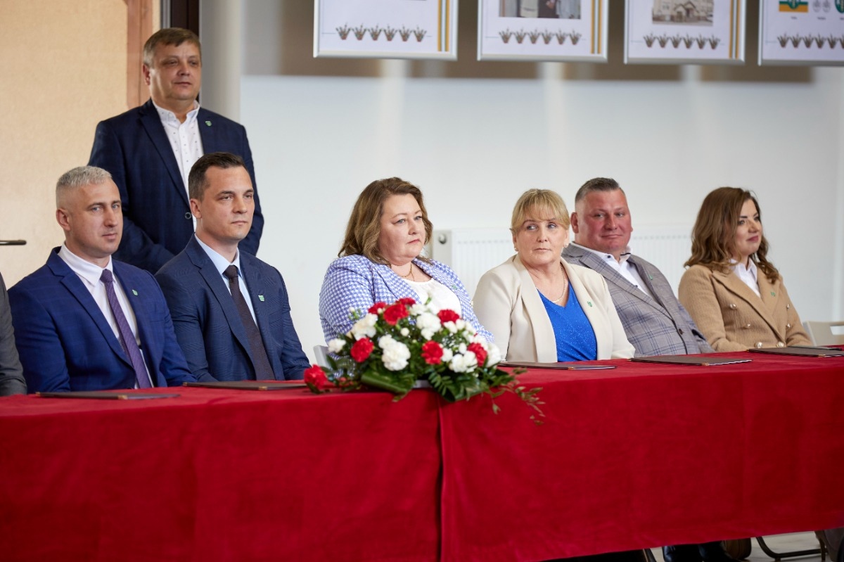 Zaprzysiężenie radnych i wójta gminy Łyse - zdjęcie #3 - eOstroleka.pl