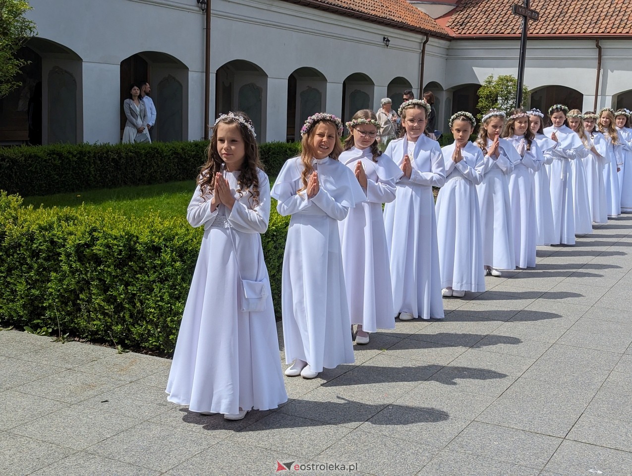 Pierwsza Komunia Święta w parafii św. Antoniego w Ostrołęce [11.05.2024] - zdjęcie #22 - eOstroleka.pl