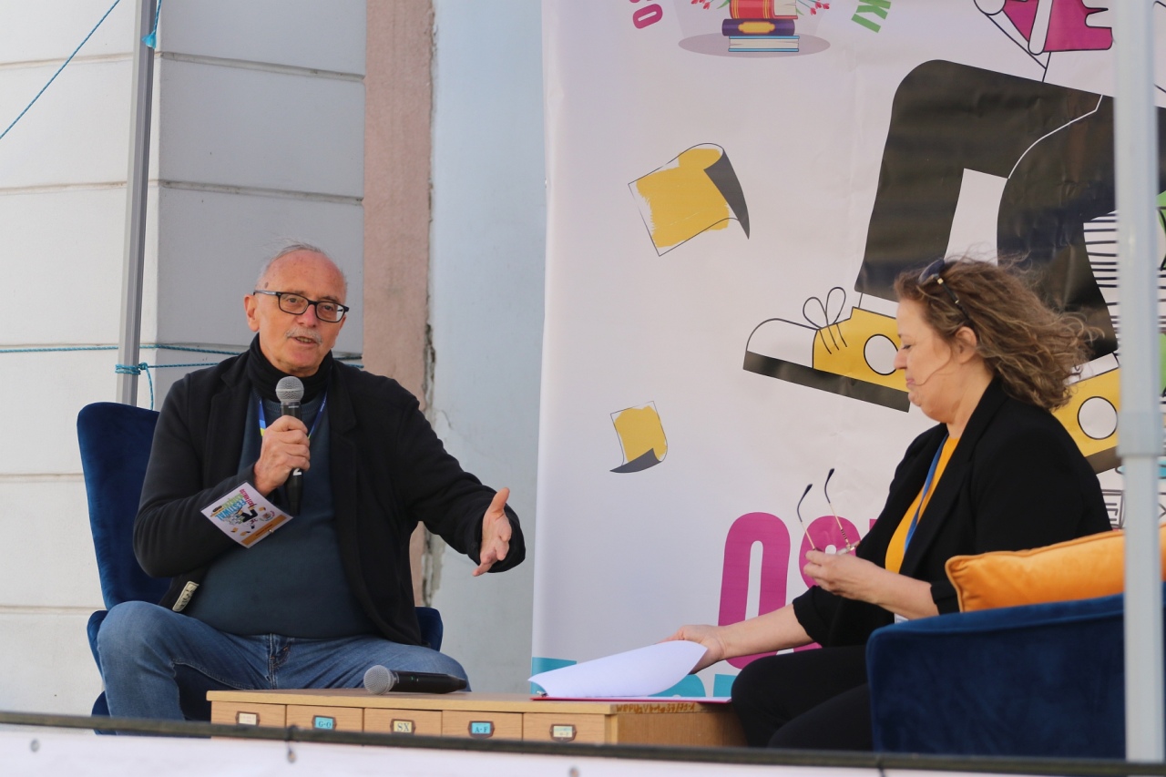 Ostrołęcki Festiwal Książki [11.05.2024] - zdjęcie #14 - eOstroleka.pl