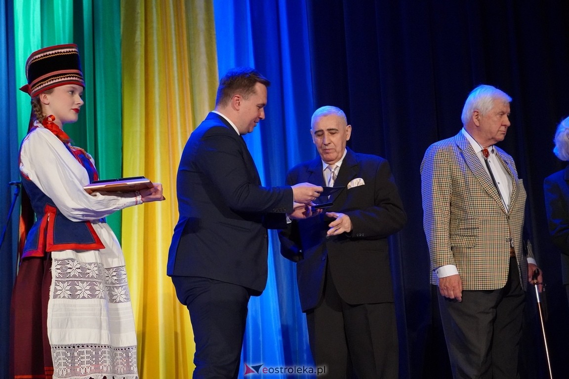 651 lat Ostrołęki: Uroczysta Sesja Rady Miasta [12.05.2024] - zdjęcie #8 - eOstroleka.pl