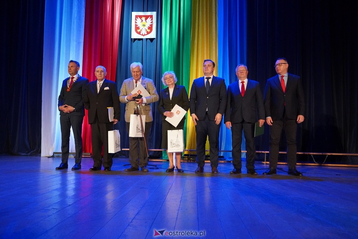 651 lat Ostrołęki: Uroczysta Sesja Rady Miasta [12.05.2024] - zdjęcie #1 - eOstroleka.pl