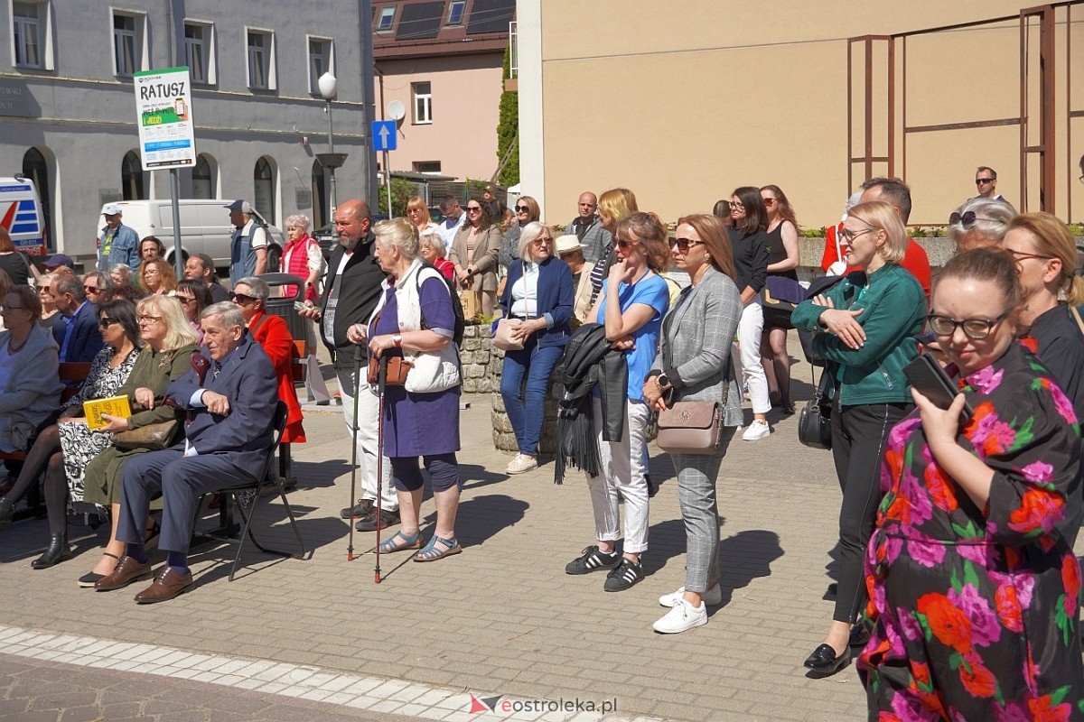 Festiwal Książki w Ostrołęce: Spotkanie z Arturem Andrusem [12.05.2024] - zdjęcie #51 - eOstroleka.pl