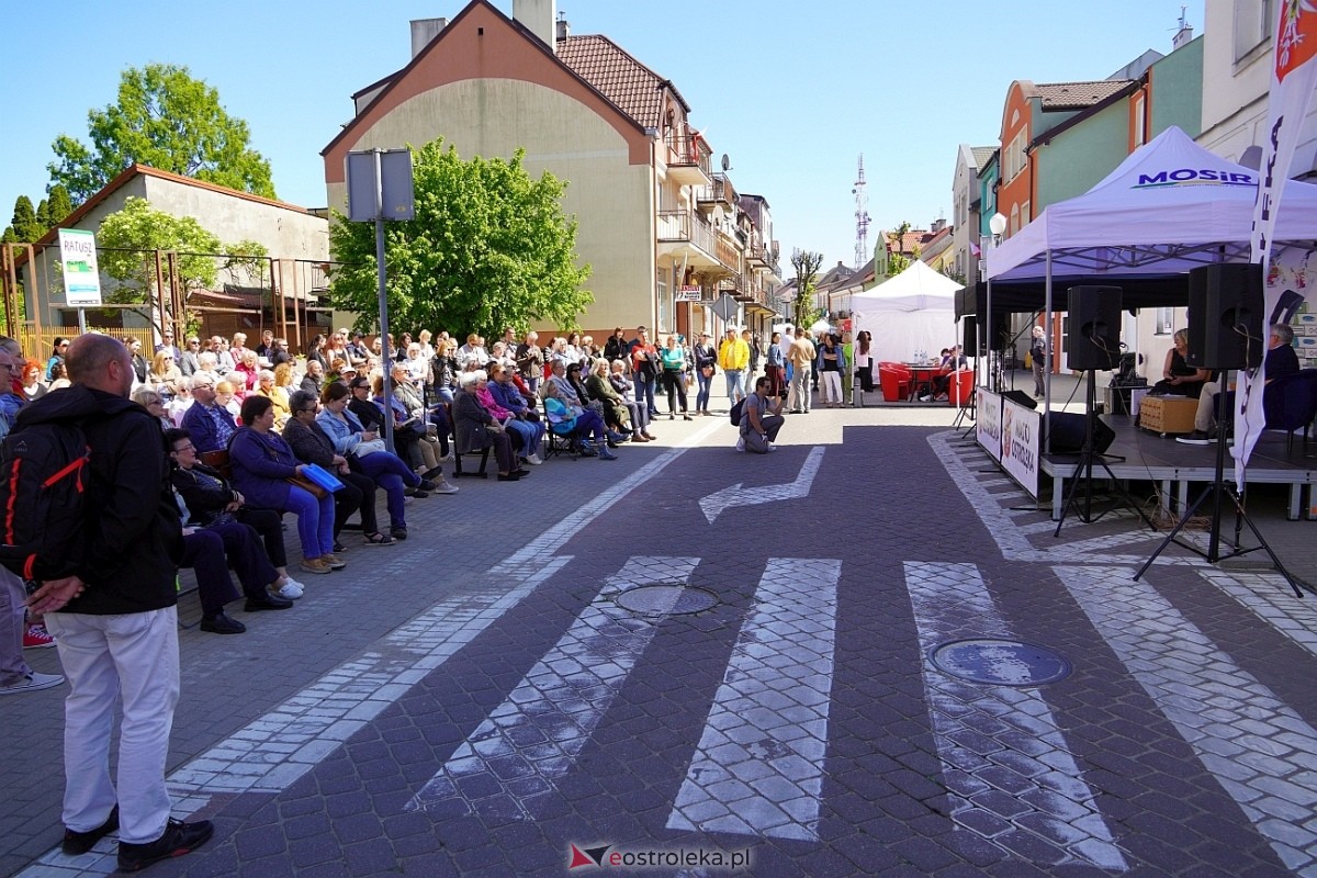 Festiwal Książki w Ostrołęce: Spotkanie z Arturem Andrusem [12.05.2024] - zdjęcie #16 - eOstroleka.pl