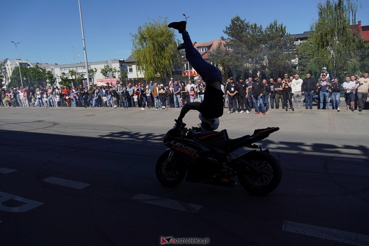  MotoMonster 2024 w Ostrołęce: Pokazy akrobacji motocyklowej [12.05.2024] - zdjęcie #44 - eOstroleka.pl
