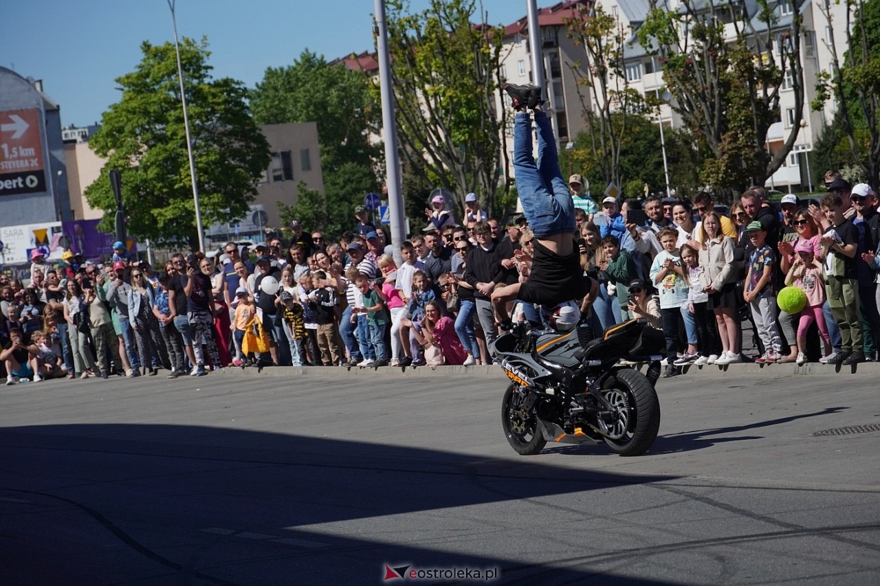  MotoMonster 2024 w Ostrołęce: Pokazy akrobacji motocyklowej [12.05.2024] - zdjęcie #42 - eOstroleka.pl