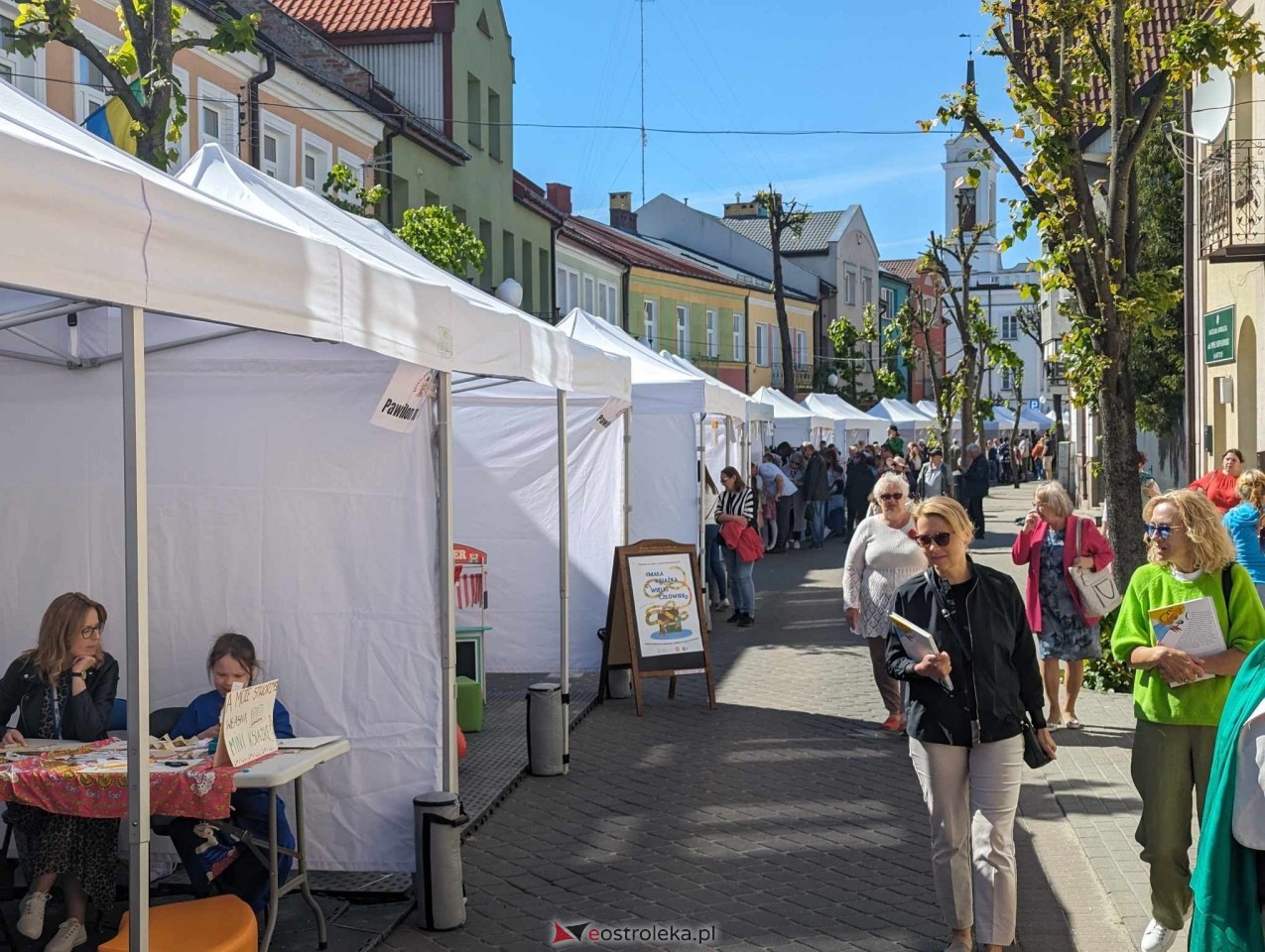 Katarzyna Bonda w Ostrołęce [12.05.2024] - zdjęcie #43 - eOstroleka.pl