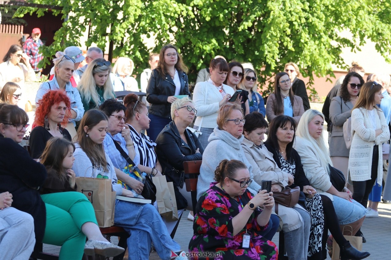 Katarzyna Bonda w Ostrołęce [12.05.2024] - zdjęcie #18 - eOstroleka.pl