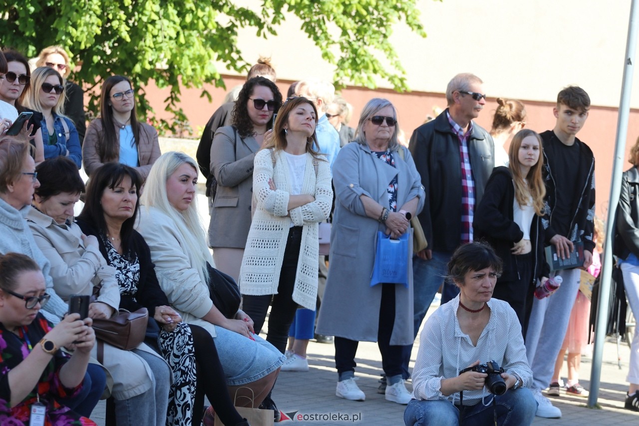 Katarzyna Bonda w Ostrołęce [12.05.2024] - zdjęcie #17 - eOstroleka.pl