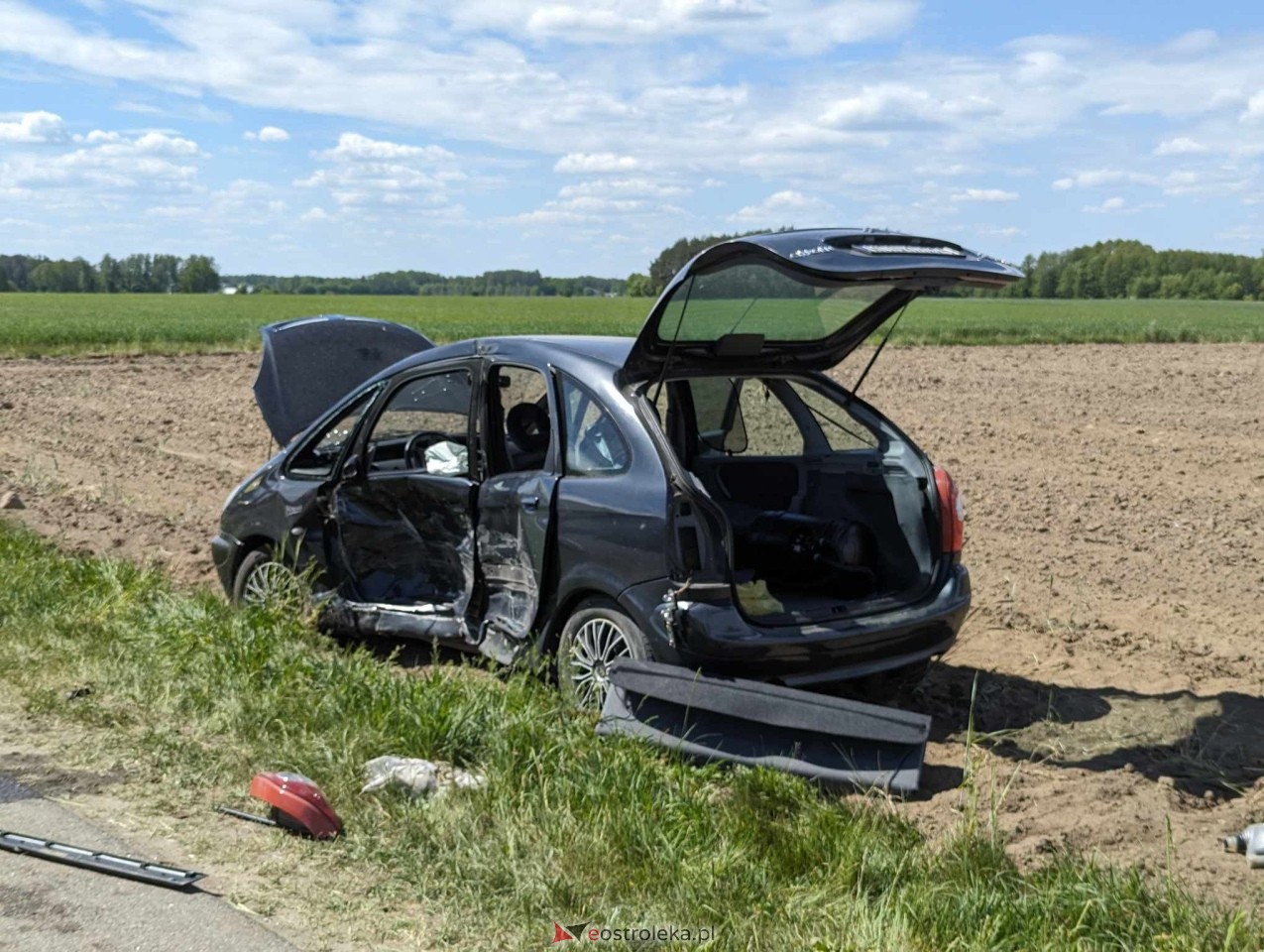 Wypadek w Kurpiach Szlacheckich [14.05.2024] - zdjęcie #12 - eOstroleka.pl