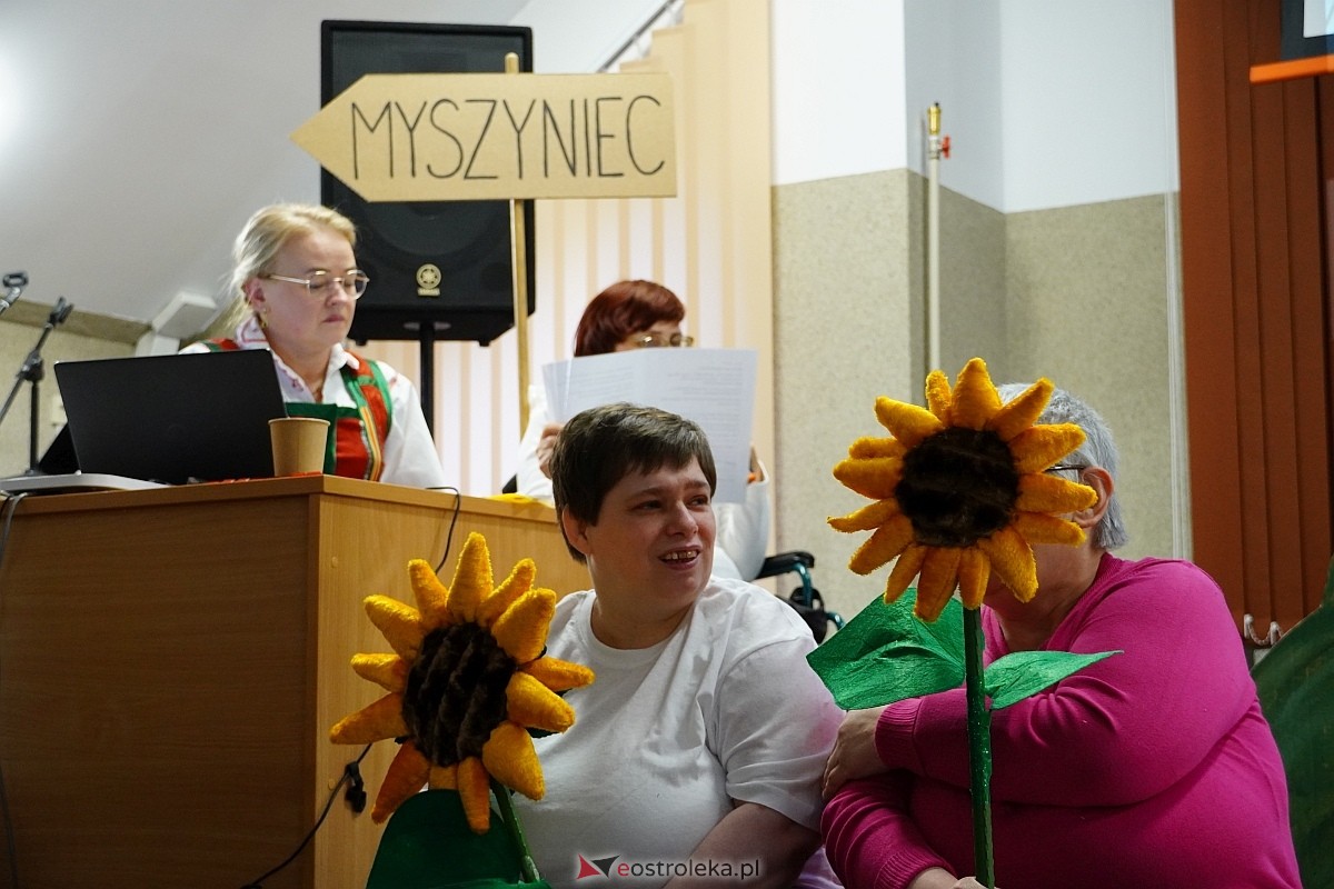 II Przegląd Teatralny Osób Niepełnosprawnych w Ostrołęce [14.05.2024] - zdjęcie #27 - eOstroleka.pl