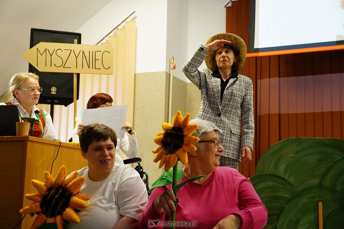 II Przegląd Teatralny Osób Niepełnosprawnych w Ostrołęce [14.05.2024] - zdjęcie #24 - eOstroleka.pl