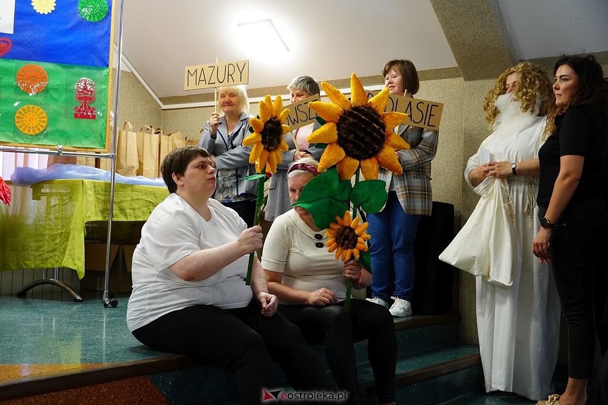 II Przegląd Teatralny Osób Niepełnosprawnych w Ostrołęce [14.05.2024] - zdjęcie #15 - eOstroleka.pl