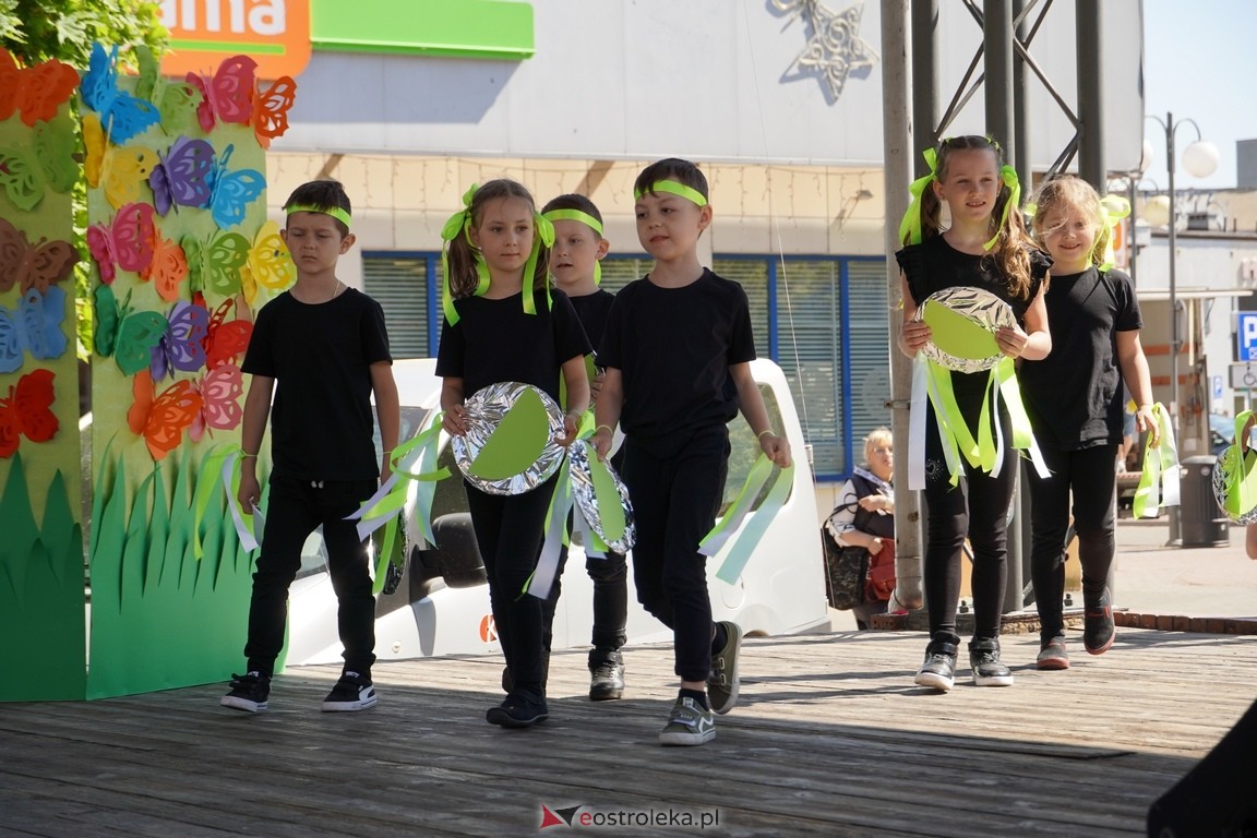 Dziecięcy Festiwal Tańca [15.05.2024] - zdjęcie #53 - eOstroleka.pl