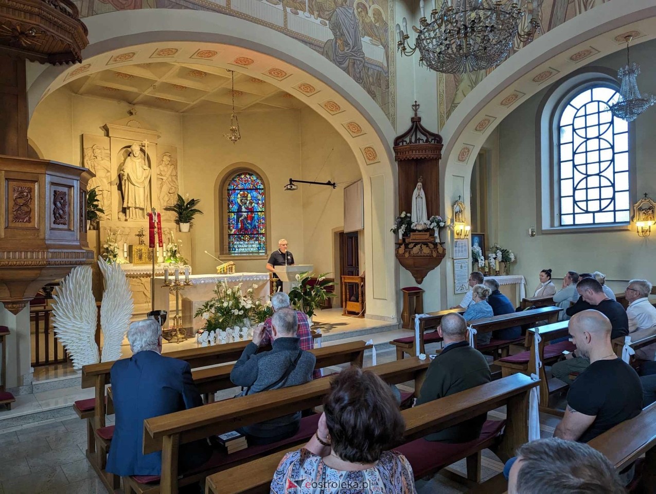 Spotkanie z Wojciechem Sumlińskim [15.05.2024] - zdjęcie #2 - eOstroleka.pl