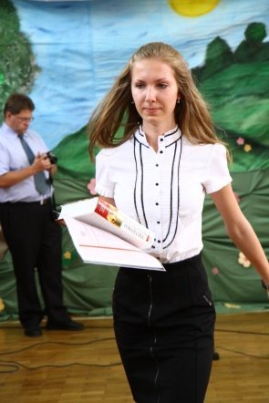 Zakończenie roku w II LO (22.06.2011) - zdjęcie #8 - eOstroleka.pl