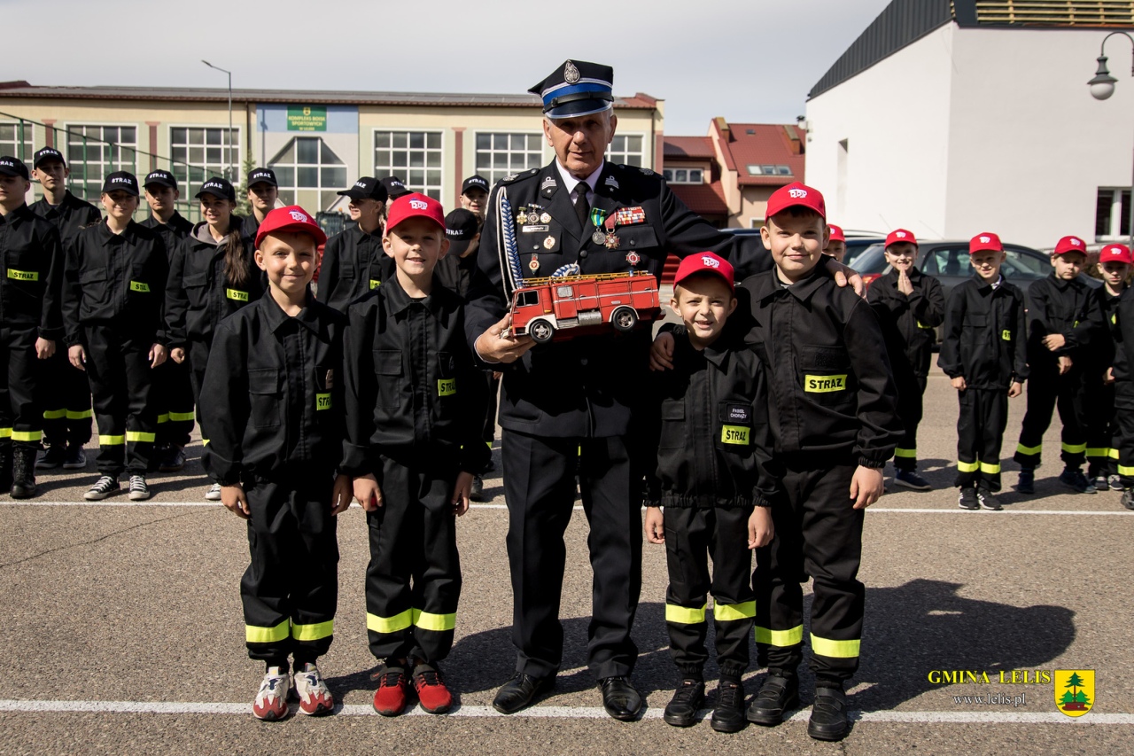 Gminne Obchody Dnia Strażaka oraz 60-lecie powstania OSP w Lelisie - zdjęcie #78 - eOstroleka.pl