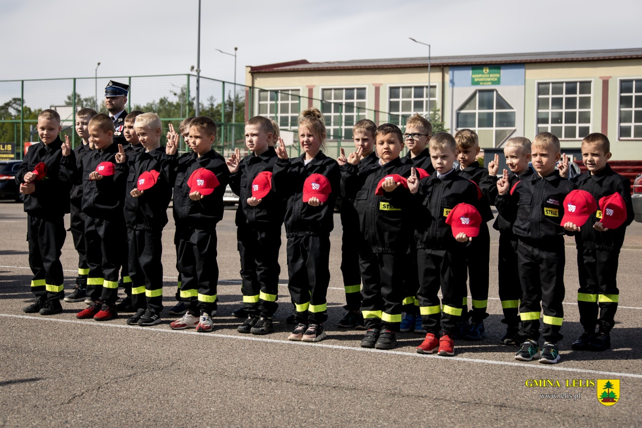 Gminne Obchody Dnia Strażaka oraz 60-lecie powstania OSP w Lelisie - zdjęcie #67 - eOstroleka.pl