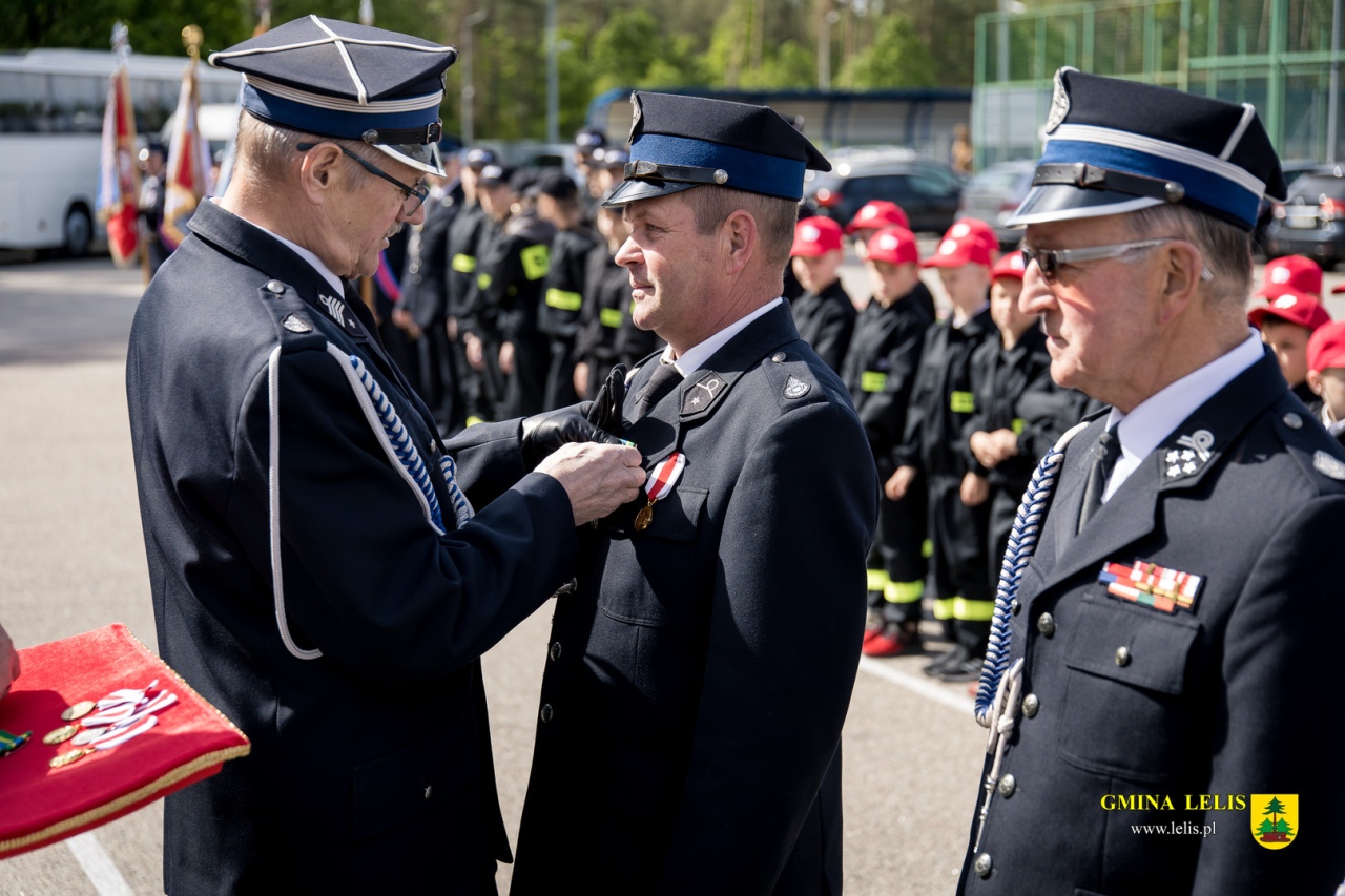 Gminne Obchody Dnia Strażaka oraz 60-lecie powstania OSP w Lelisie - zdjęcie #62 - eOstroleka.pl