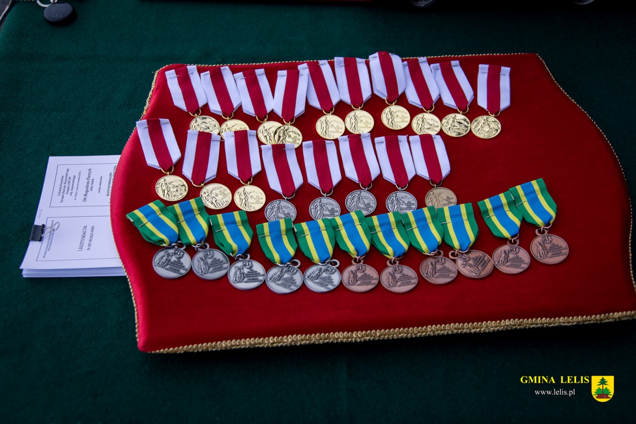 Gminne Obchody Dnia Strażaka oraz 60-lecie powstania OSP w Lelisie - zdjęcie #37 - eOstroleka.pl