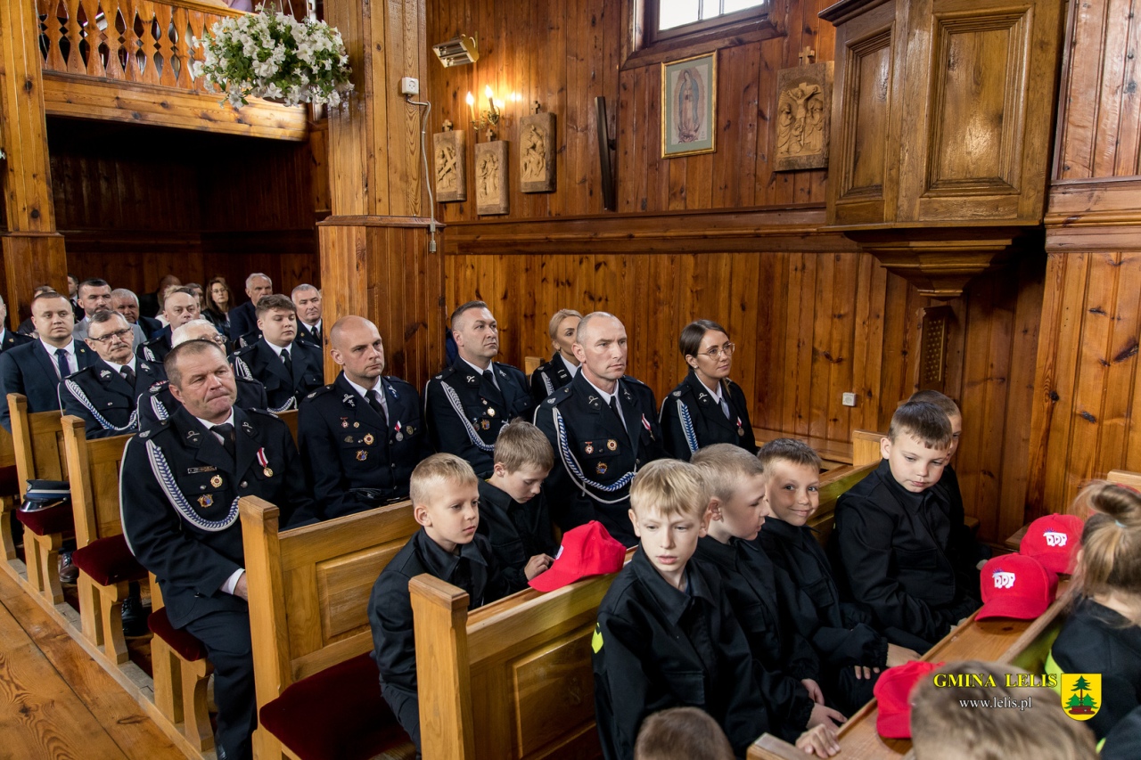 Gminne Obchody Dnia Strażaka oraz 60-lecie powstania OSP w Lelisie - zdjęcie #7 - eOstroleka.pl