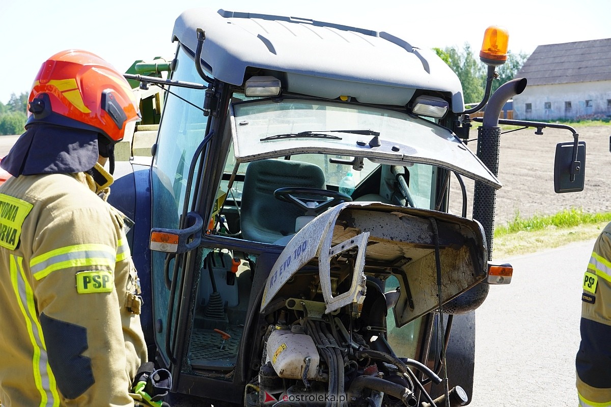Wypadek na przejeździe kolejowym w Czarnowcu [17.05.2024] - zdjęcie #12 - eOstroleka.pl
