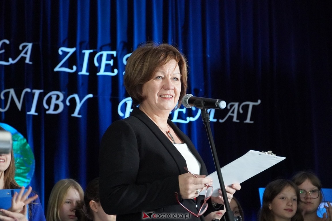 Konkurs recytatorski Najpiękniejsze wiersze Czesława Miłosza w hołdzie św. Janowi Pawłowi II [17.05.2024] - zdjęcie #48 - eOstroleka.pl
