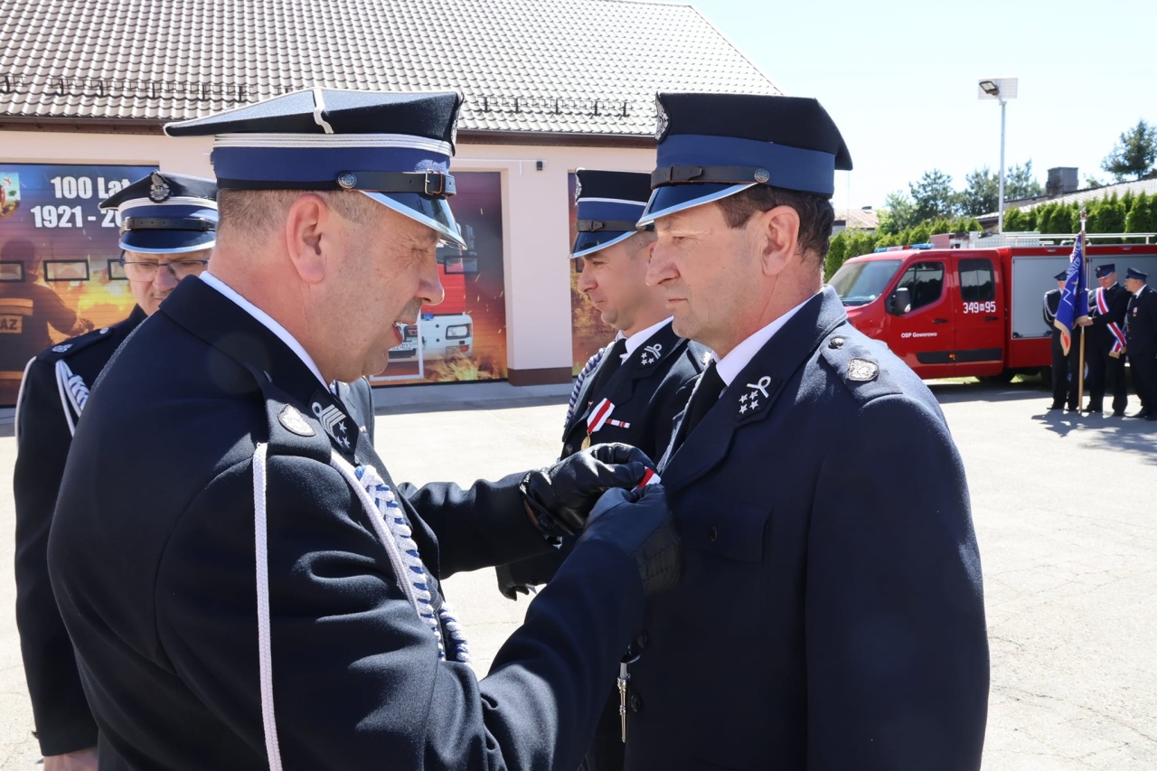 Gminne obchody Dnia Strażaka w Goworowie [17.05.2024] - zdjęcie #14 - eOstroleka.pl