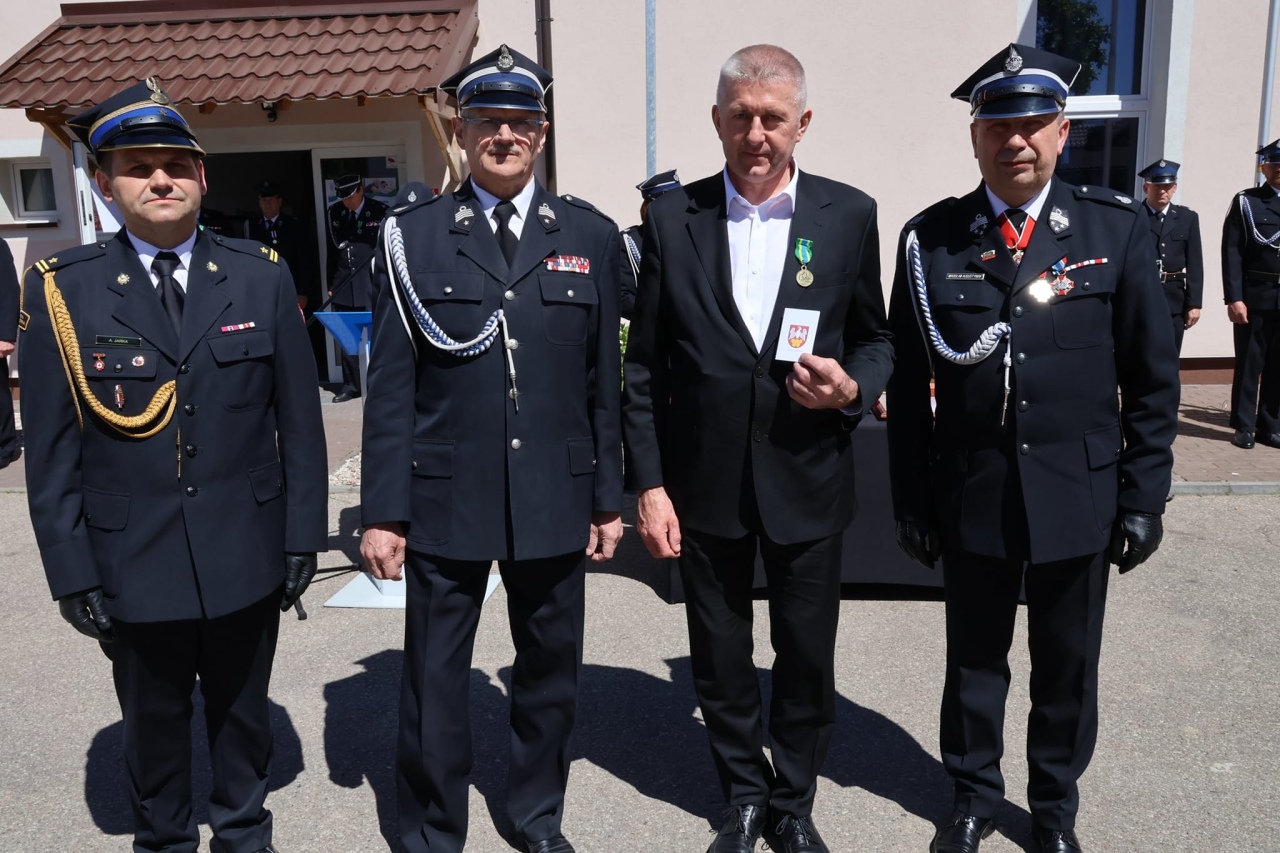 Gminne obchody Dnia Strażaka w Goworowie [17.05.2024] - zdjęcie #7 - eOstroleka.pl