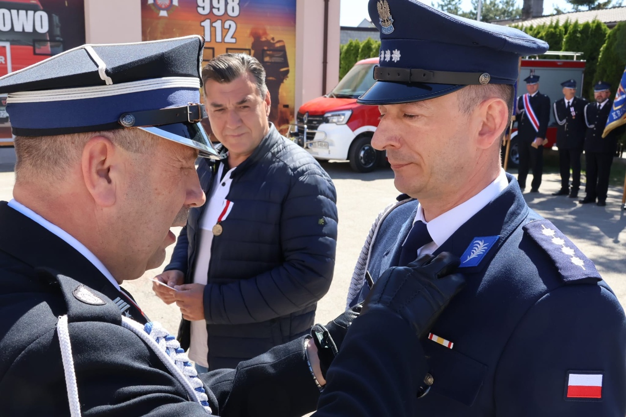 Gminne obchody Dnia Strażaka w Goworowie [17.05.2024] - zdjęcie #5 - eOstroleka.pl