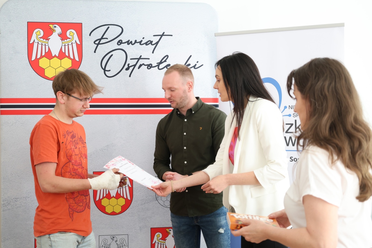 #Kurpiedlaautyzmu - konkurs fotograficzny rozstrzygnięty - zdjęcie #4 - eOstroleka.pl