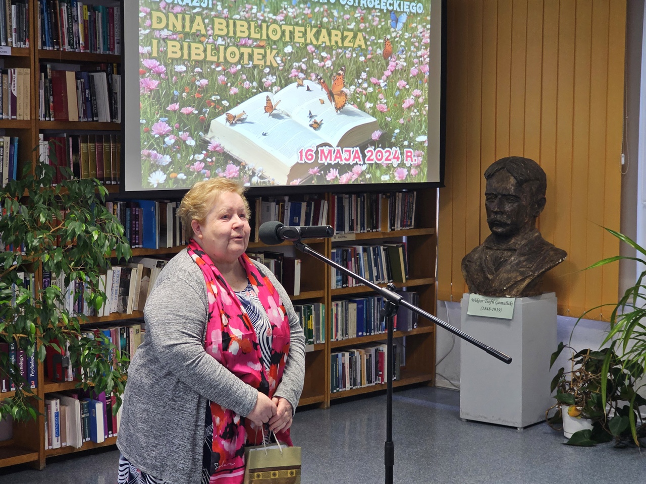 Dzień bibliotekarza [16.05.2024] - zdjęcie #12 - eOstroleka.pl