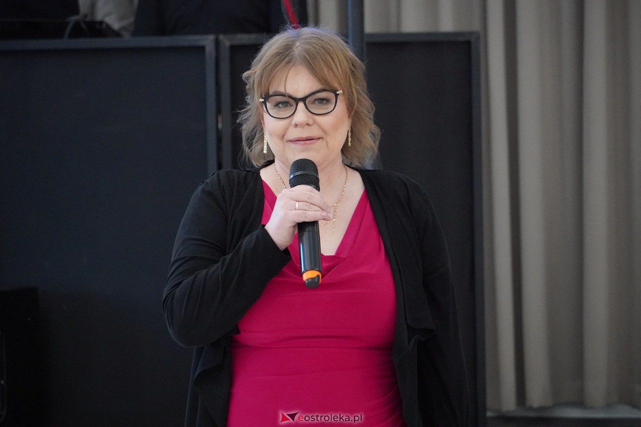 Półmetek I LO w Ostrołęce [17.05.2024] - zdjęcie #85 - eOstroleka.pl