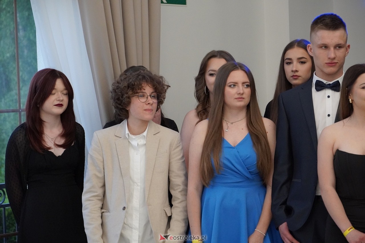 Półmetek I LO w Ostrołęce [17.05.2024] - zdjęcie #61 - eOstroleka.pl