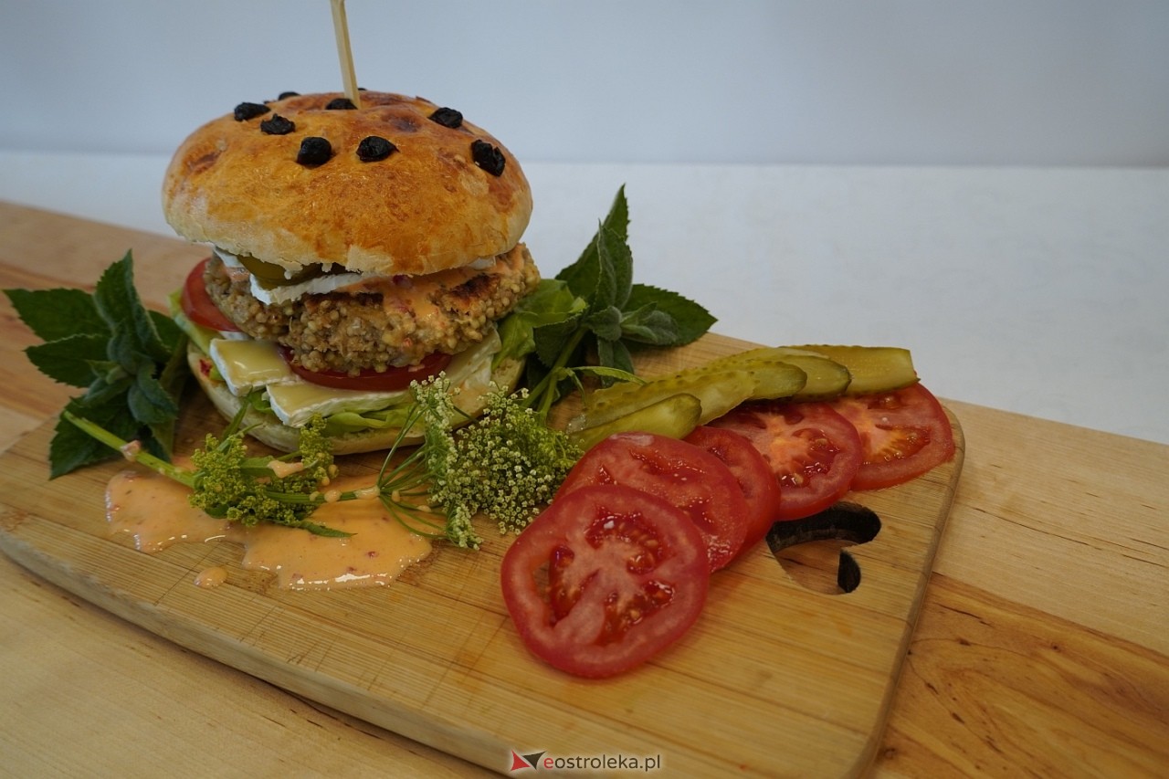 IV edycji konkursu kulinarnego Kurp Burger [18.05.2024] - zdjęcie #63 - eOstroleka.pl