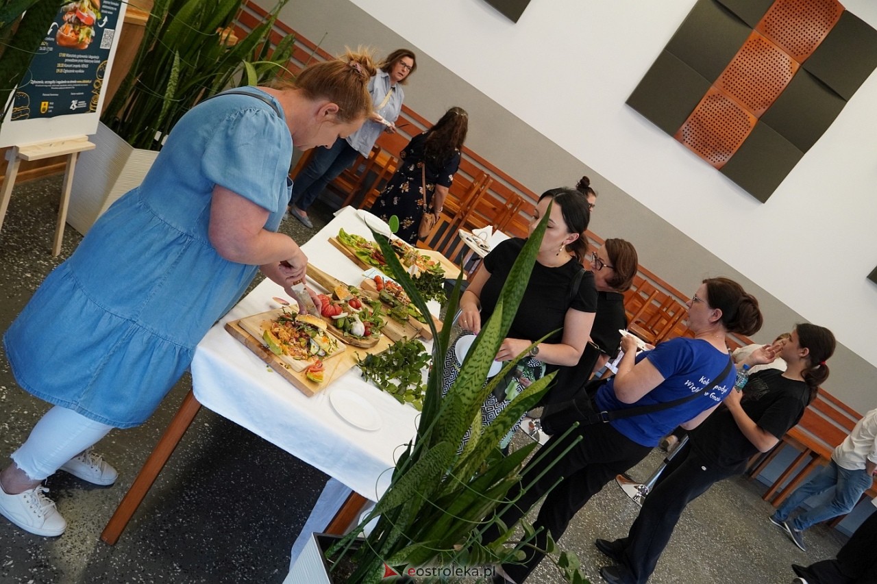 IV edycji konkursu kulinarnego Kurp Burger [18.05.2024] - zdjęcie #56 - eOstroleka.pl