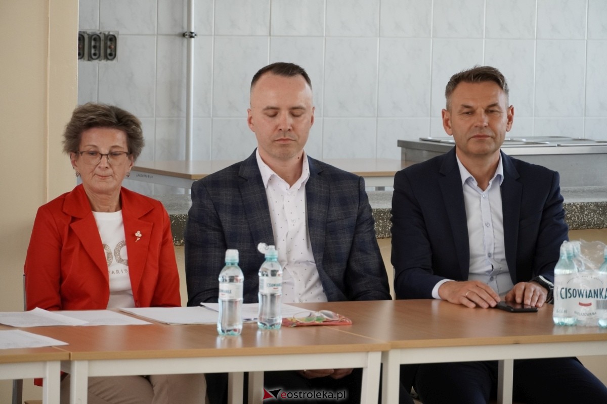 Wybory do Rady Osiedla Sienkiewicza [18.05.2024] - zdjęcie #16 - eOstroleka.pl