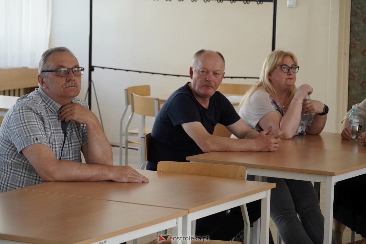 Wybory do Rady Osiedla Sienkiewicza [18.05.2024] - zdjęcie #11 - eOstroleka.pl