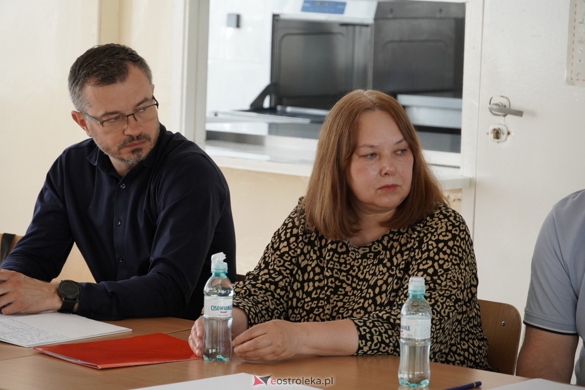 Wybory do Rady Osiedla Sienkiewicza [18.05.2024] - zdjęcie #2 - eOstroleka.pl