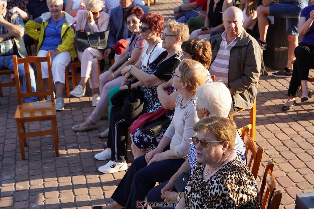 Potańcówka z zespołem Venus w Lelisie [18.05.2024] - zdjęcie #46 - eOstroleka.pl