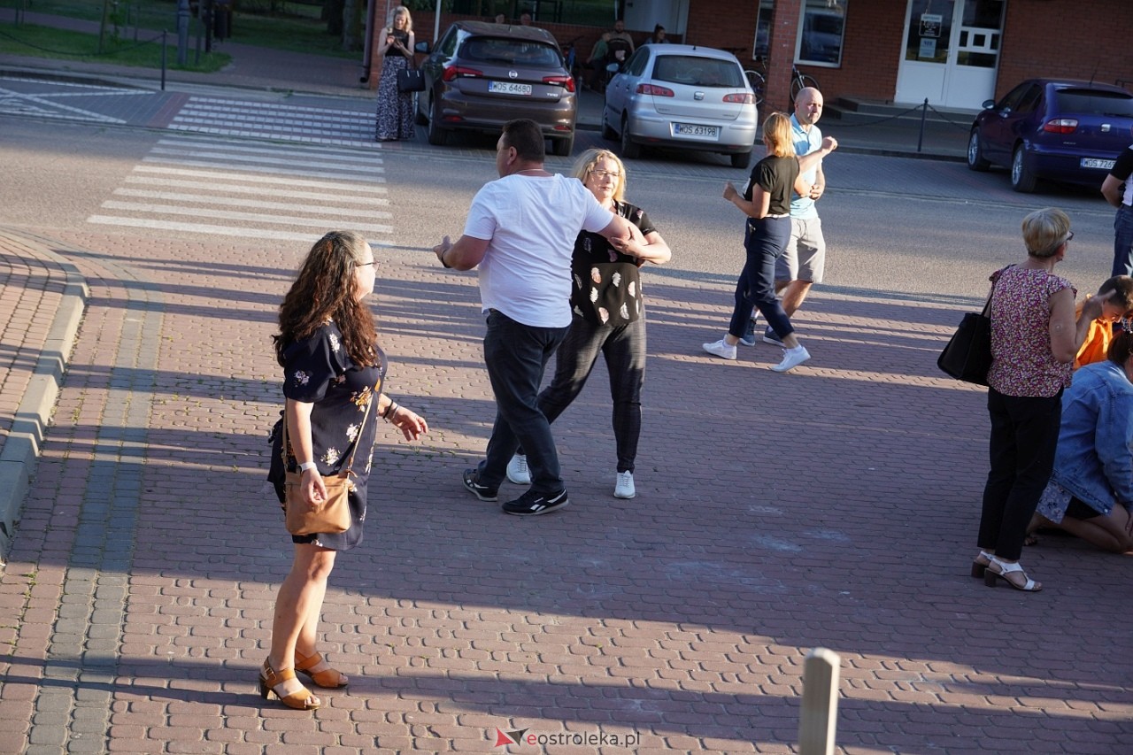 Potańcówka z zespołem Venus w Lelisie [18.05.2024] - zdjęcie #41 - eOstroleka.pl