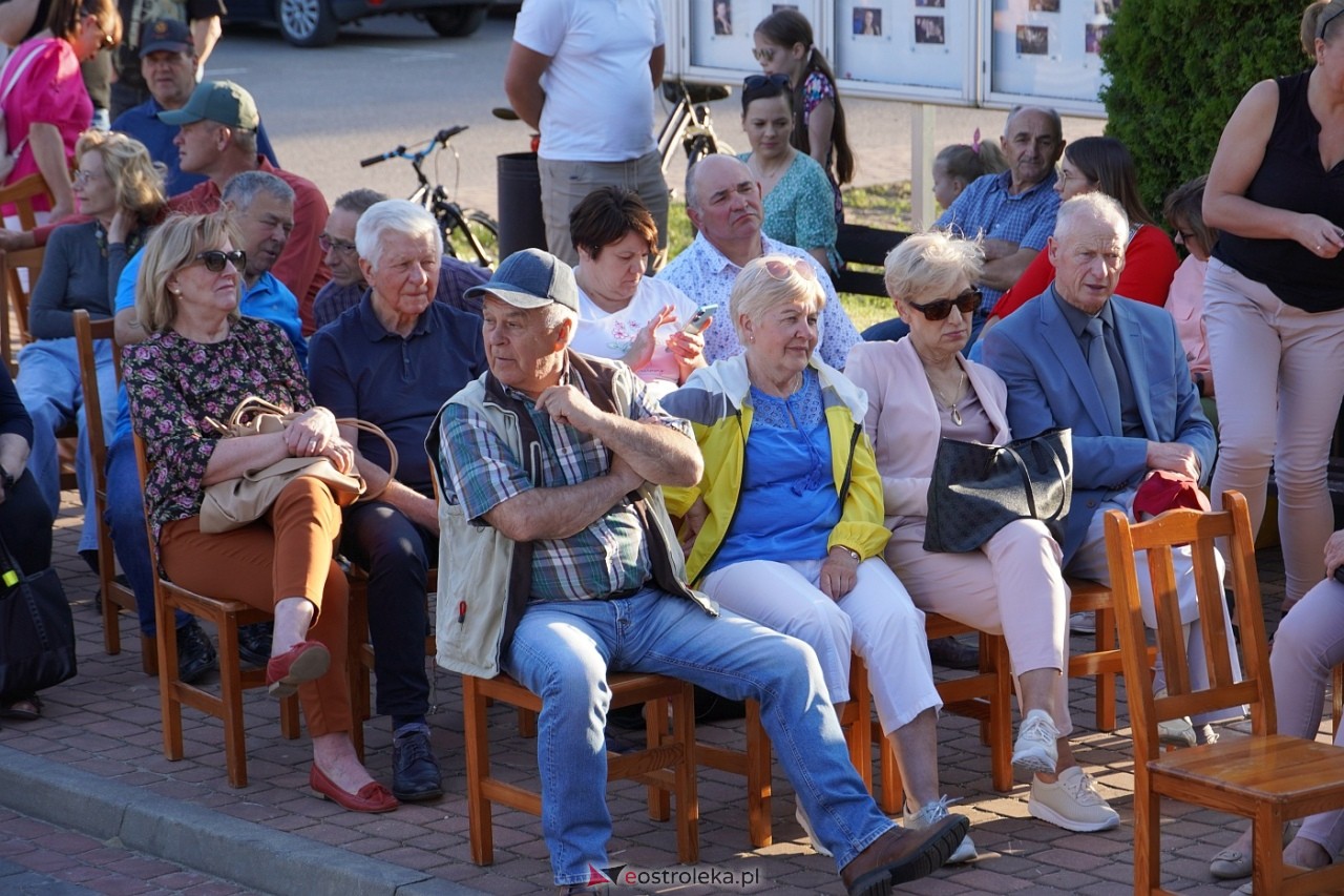 Potańcówka z zespołem Venus w Lelisie [18.05.2024] - zdjęcie #40 - eOstroleka.pl