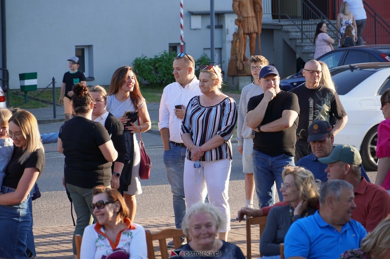 Potańcówka z zespołem Venus w Lelisie [18.05.2024] - zdjęcie #39 - eOstroleka.pl