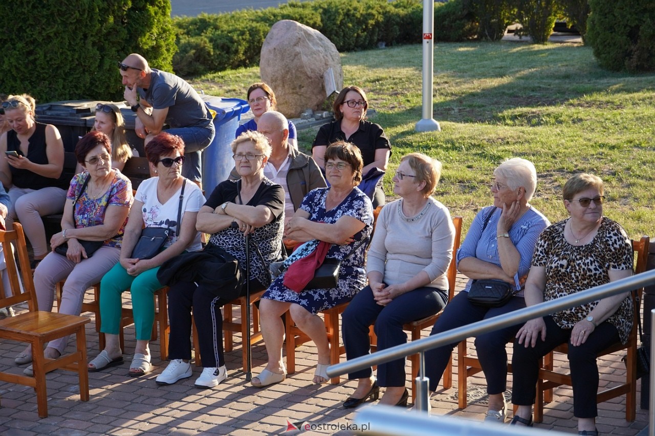 Potańcówka z zespołem Venus w Lelisie [18.05.2024] - zdjęcie #35 - eOstroleka.pl