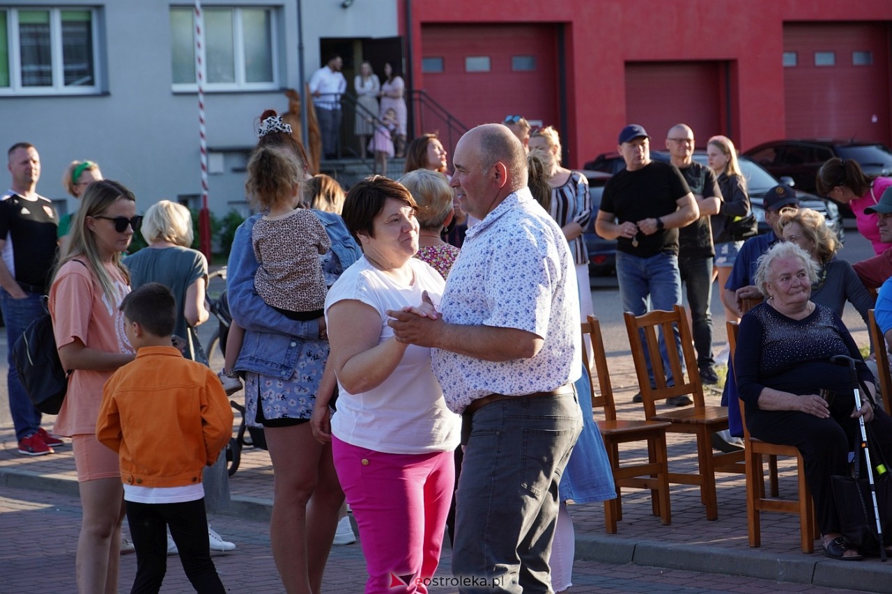 Potańcówka z zespołem Venus w Lelisie [18.05.2024] - zdjęcie #30 - eOstroleka.pl