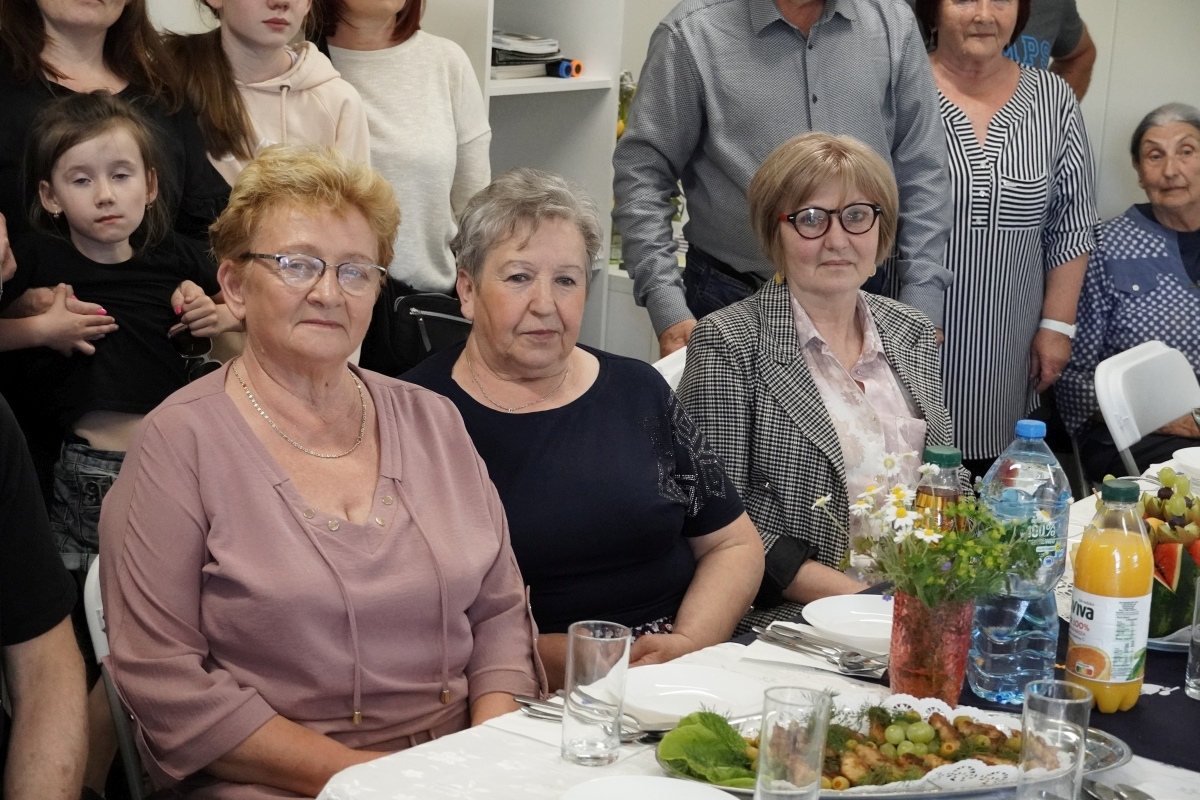Jan Paweł II łączy Kruki z Wadowicami: Integracyjne spotkanie z okazji rocznicy urodzin Papieża Polaka [18.05.2024] - zdjęcie #16 - eOstroleka.pl