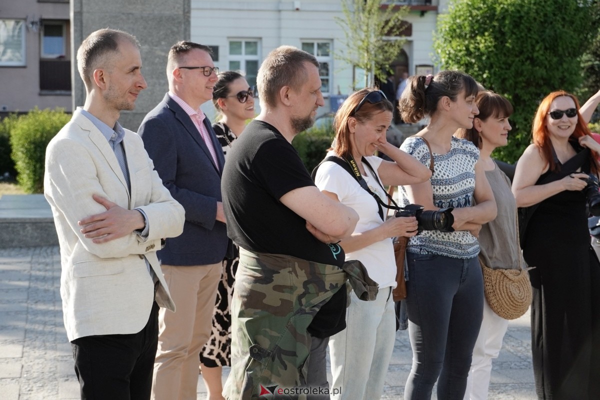 Noc Muzeów w Galerii Ostrołęka: Caravaggio, Nikifor i Piękna, Nasza [18.05.2024] - zdjęcie #28 - eOstroleka.pl