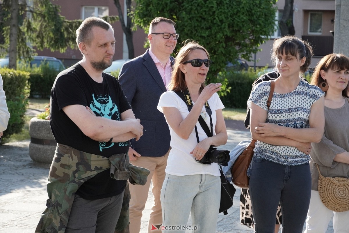 Noc Muzeów w Galerii Ostrołęka: Caravaggio, Nikifor i Piękna, Nasza [18.05.2024] - zdjęcie #26 - eOstroleka.pl