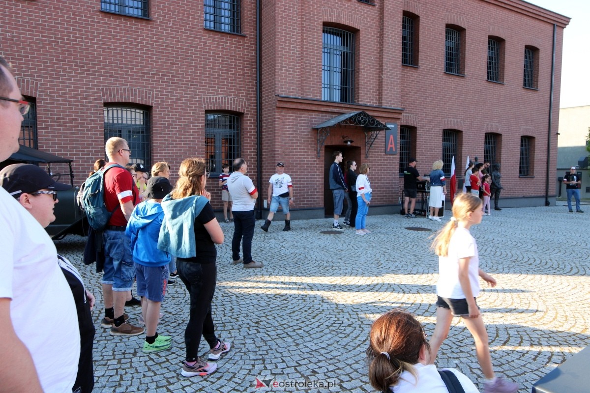 Noc Muzeów 2024 w Muzeum Żołnierzy Wyklętych w Ostrołęce [18.05.20224] - zdjęcie #93 - eOstroleka.pl